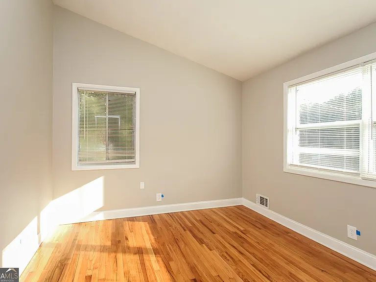 145 Clement Way SW — Photo 12