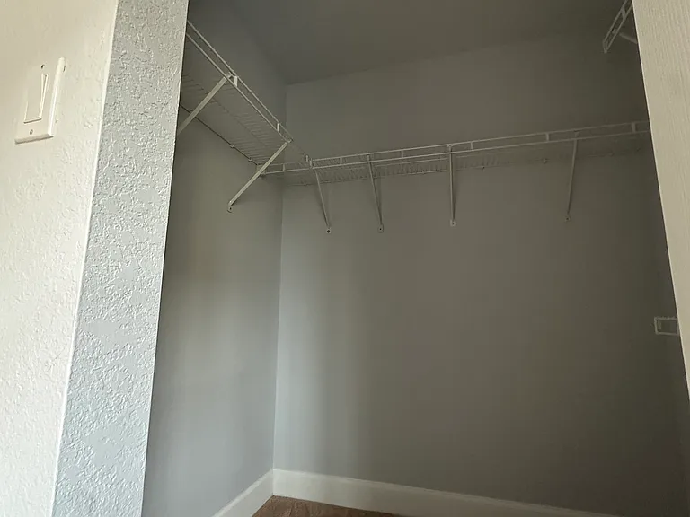 Extra bedroom walk in closet