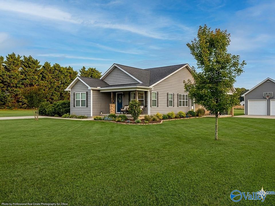 1st image of 232 Emery Ln