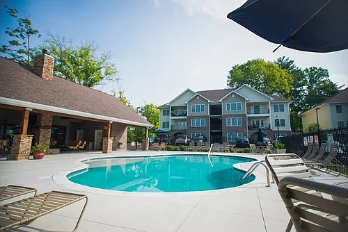 Maple Sunset Apartment Homes — Photo 98