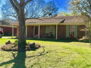 7770 Bellefield Dr E, Coden, AL 36582