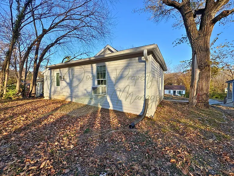 6828 Bales Ave — Photo 14