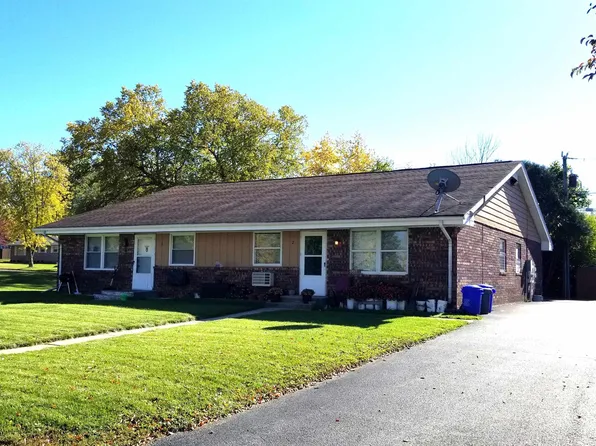 5515 Midvale Dr, Rockford, IL 61108