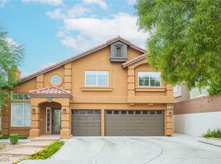 10143 Thunder Rapids Ct, Spring Valley, NV 89148