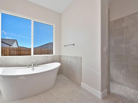 7th image of this home