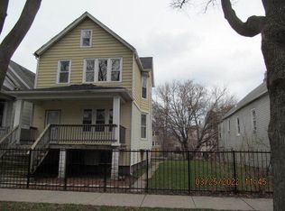 8129 S Muskegon Ave, Chicago, IL 60617