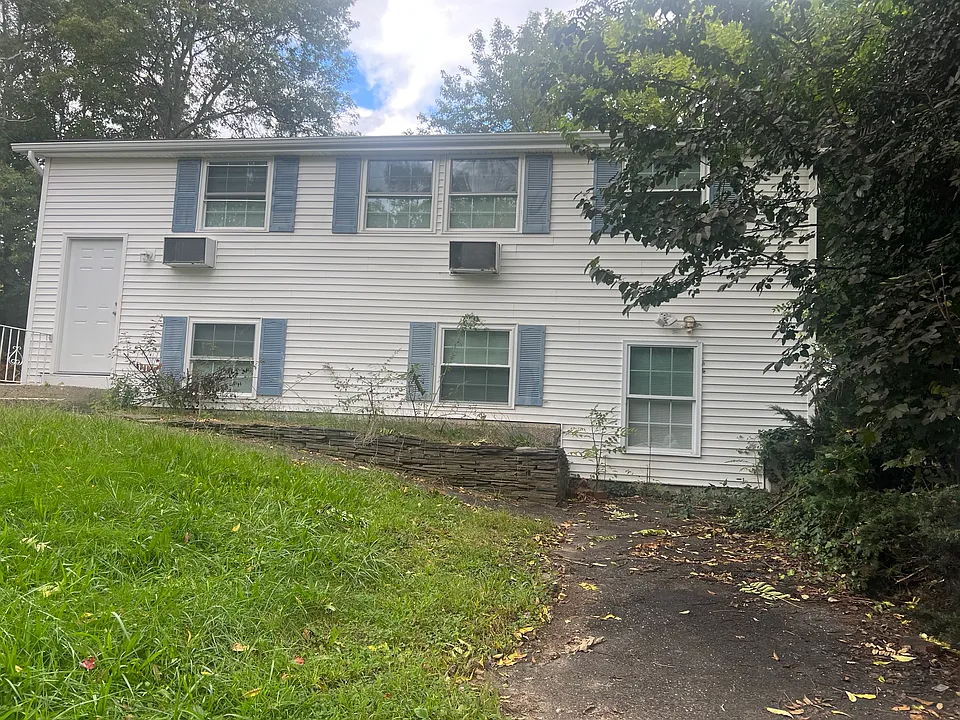 291 Old Town Rd