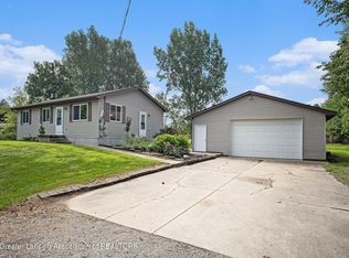 6766 E Spicerville Hwy, Eaton Rapids, MI 48827