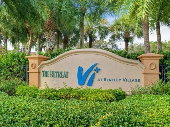 524 Lake Louise Cir, Naples, FL