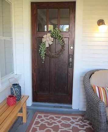 Gorgeous wood entry door welcomes you to the spacious main floor living area!