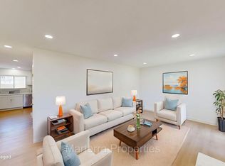 17755 La Rosa Ln, Fountain Valley, CA 92708