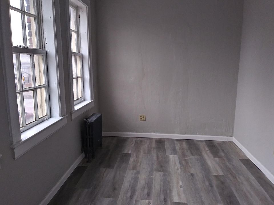 2nd image of 3429 Lee Rd APT 20