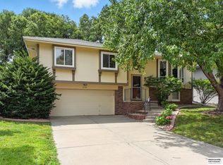 3718 S 153rd St, Omaha, NE 68144