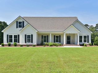 135 Quail Valley Dr, Leesburg, GA 31763