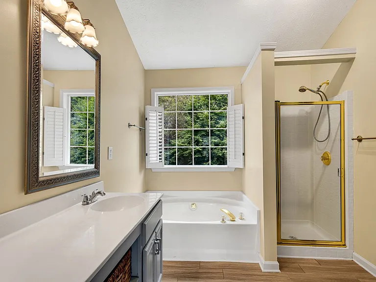 1735 Berry Ct — Photo 22