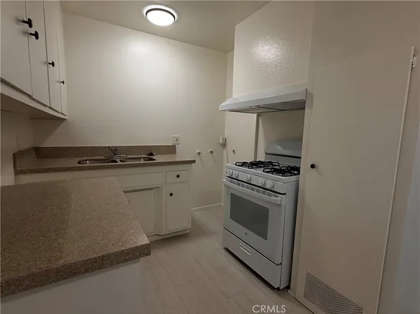 248 S Redwood Ave, Brea, CA 92821
