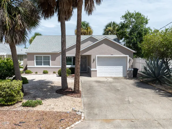 308 N 6th St, Flagler Beach, FL 32136
