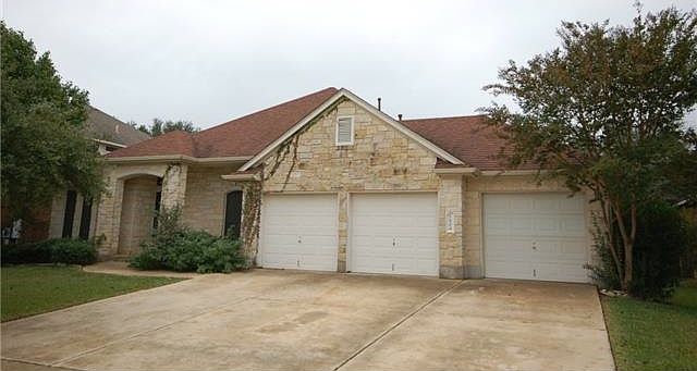 1st image of 1804 Fall Creek Dr