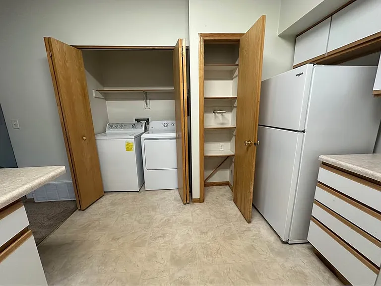 2888 Coral Ct — Photo 5