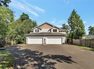 13325 Wigen Rd #A & B, Lynnwood, WA 98037