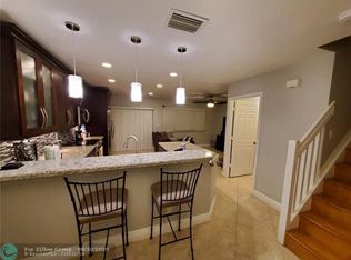 819 NW 208th Way, Pembroke Pines, FL 33029