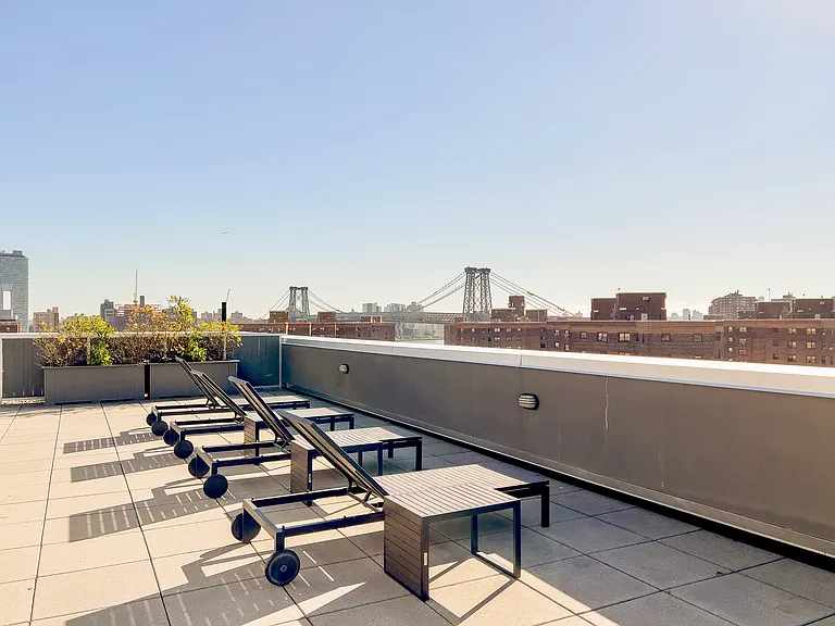 310 E 2nd St #11D — Photo 18