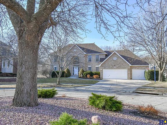 4th image of 3801 Cape Charles Ct