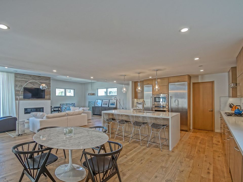 1st image of 610 Boundary Pl