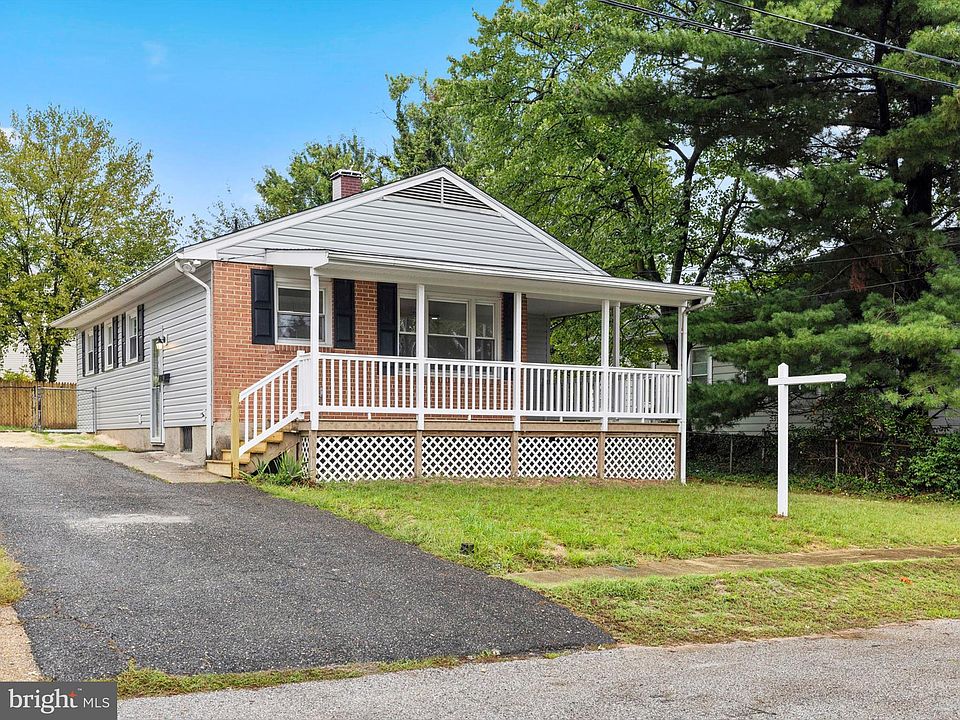 1st image of 102 Elm Ave