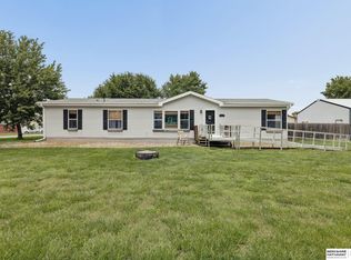 110 5th St, Greenwood, NE 68366
