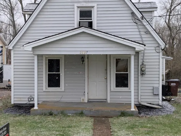 2627 Gaylord Ave, Bethel, OH 45106