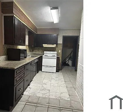 4 bed, 2500 sqft, $3,300 — Photo 4
