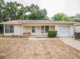 2720 Stark St, Fort Worth, TX 76112