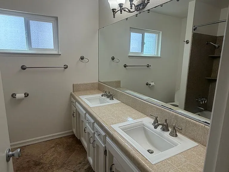 2103 Beechwood Ct — Photo 21