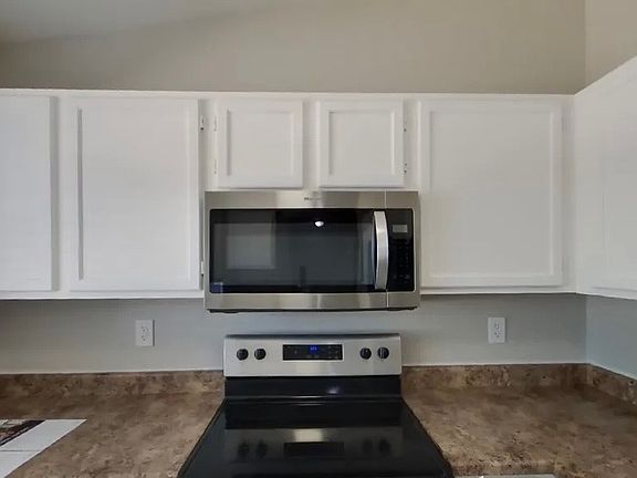 5th image of 4708 N 86th Dr
