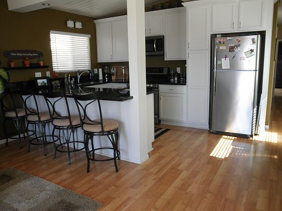 2nd image of 3630 Moultrie Ave