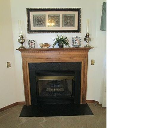 3rd image of 12131 Warfield Estates Dr