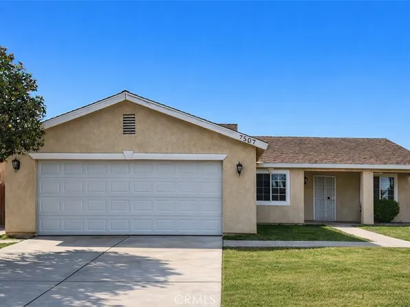 7507 Cross Glade St, Bakersfield, CA 93307