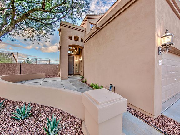 3rd image of 7527 E Odessa Cir