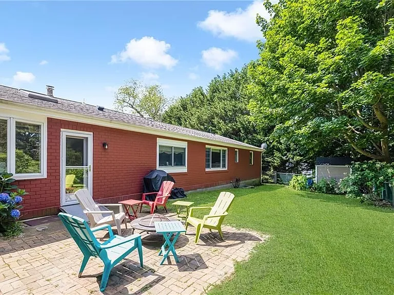 288 Green End Ave — Photo 41