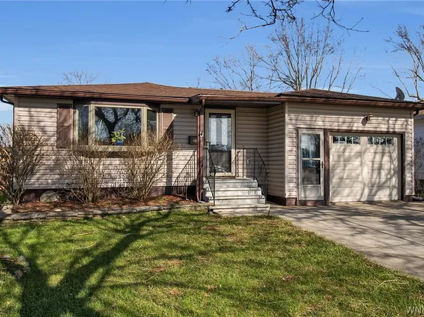 15 Theresa Dr, Buffalo, NY 14227