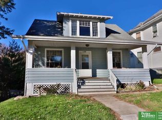 1226 N 34th St, Omaha, NE 68131