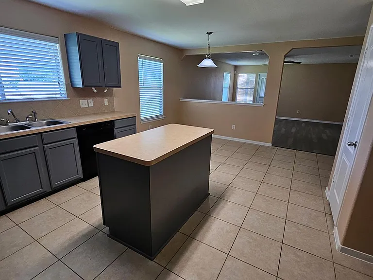 21362 Slate Crossing Ln — Photo 10