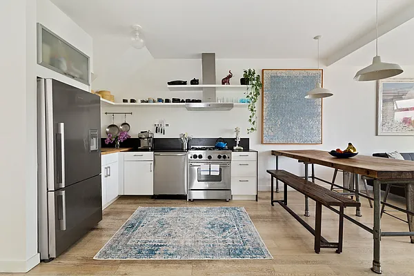 Sold by Compass | media 3