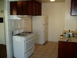 3rd image of 1225 W 90th St