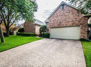 1616 Travis Cir S, Irving, TX 75038