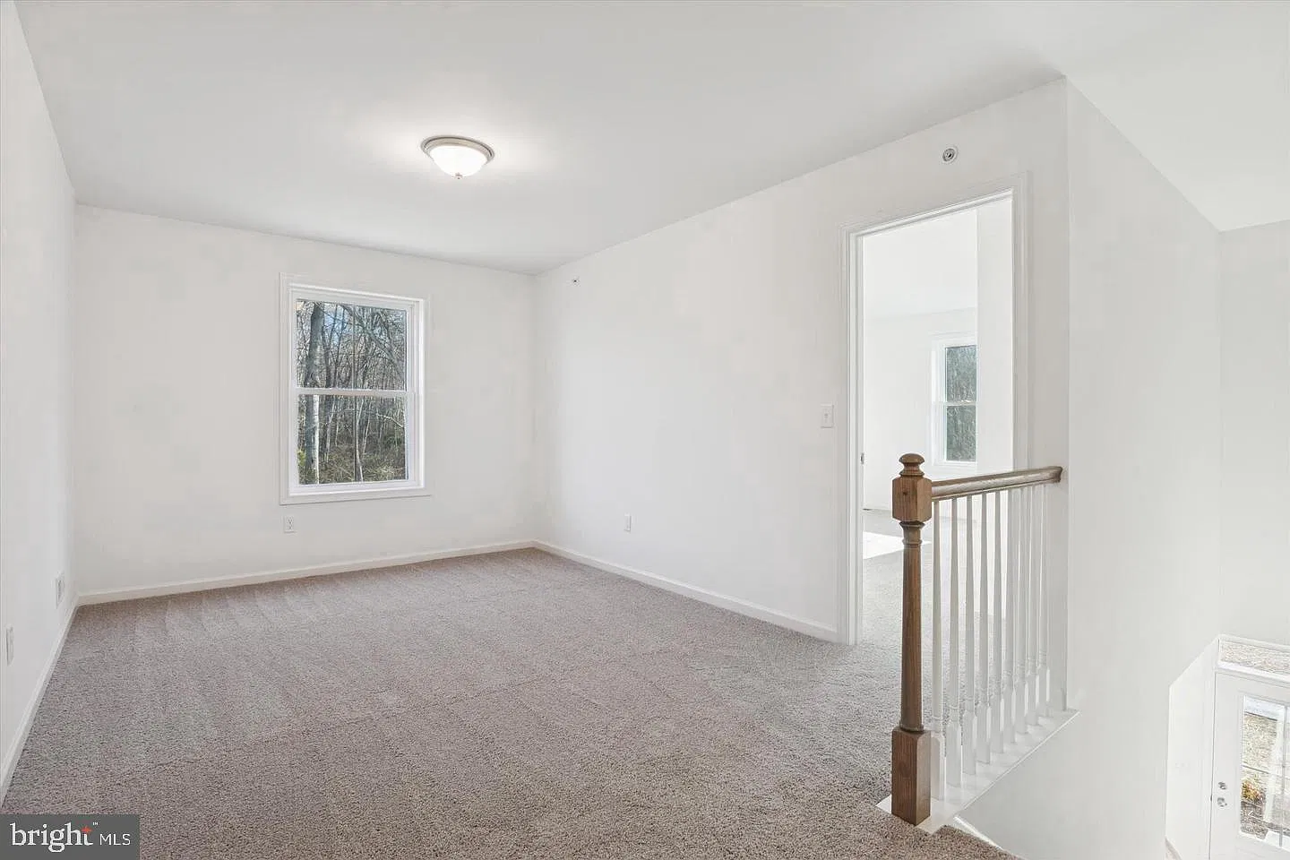3 bed, 2.5 bath, 2000 sqft, $3,000 — Photo 2