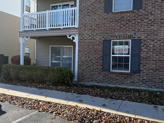 2nd image of 612 Saravalle Dr