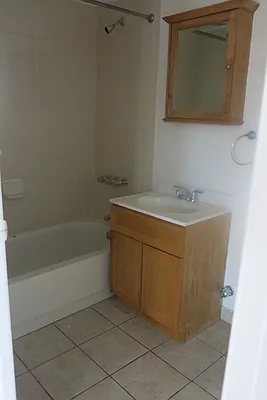 Rented by Realty Collective | media 17