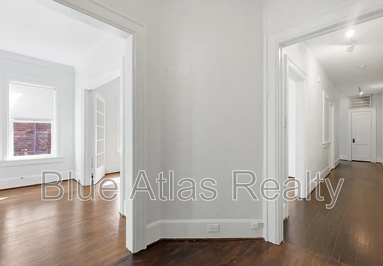4914 Victor St #3 — Photo 12